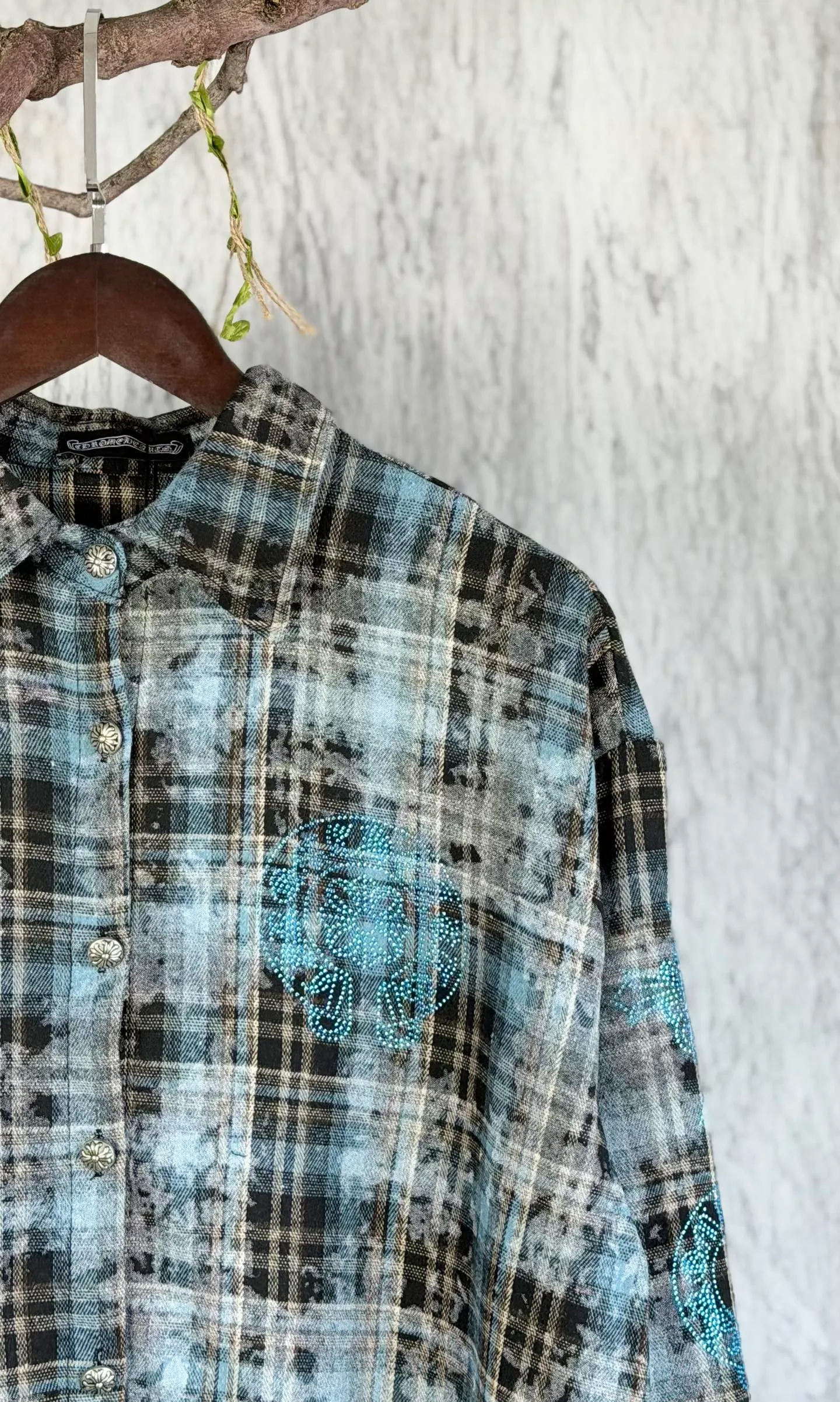 ：F Chrome Hearts CH ！ W ， Premium ，1.9W ， ， ， ！ Quality Breathable ！ ！ ！ ， ！Black 、 、 ， ， ， Chrome Hearts 、Classic 、 ， ！ ： Size：S-XL